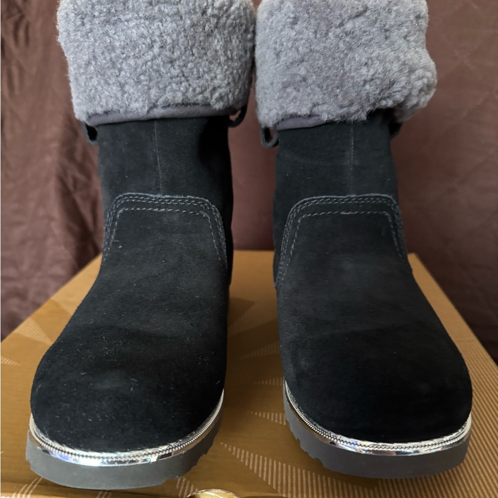 UGG Black and Gray Kids Boots